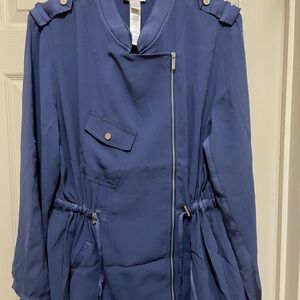 Elegant Women's Blue Trench Coat